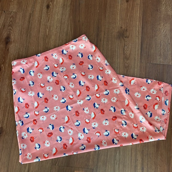 Loft Women’s Midi Skirt - Picture 4 of 4